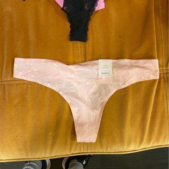 NWT Set of 4 Auden Thongs - Picture 5 of 7